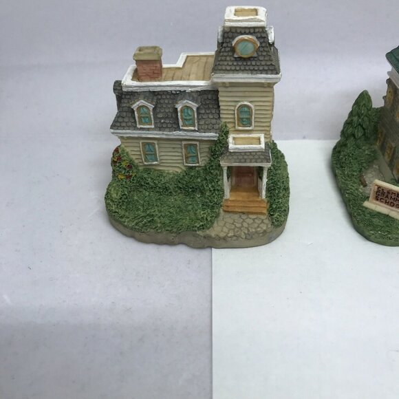 VTG International Resourcing Service IRS 1992 Houses Village Miniature Building - Picture 6 of 10